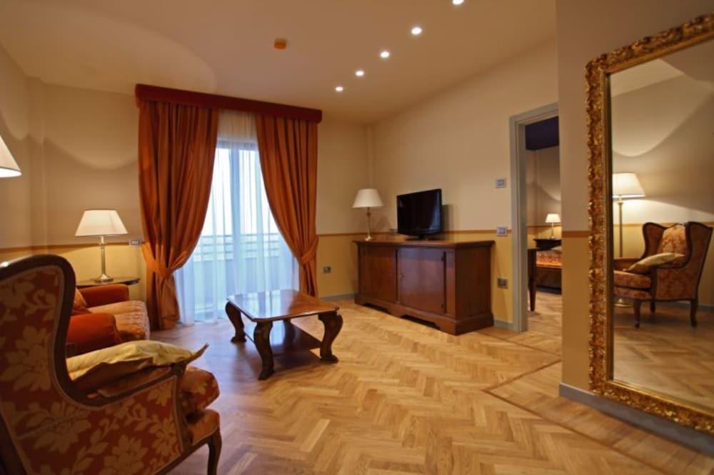 Grand Hotel Forlì Buitenkant foto