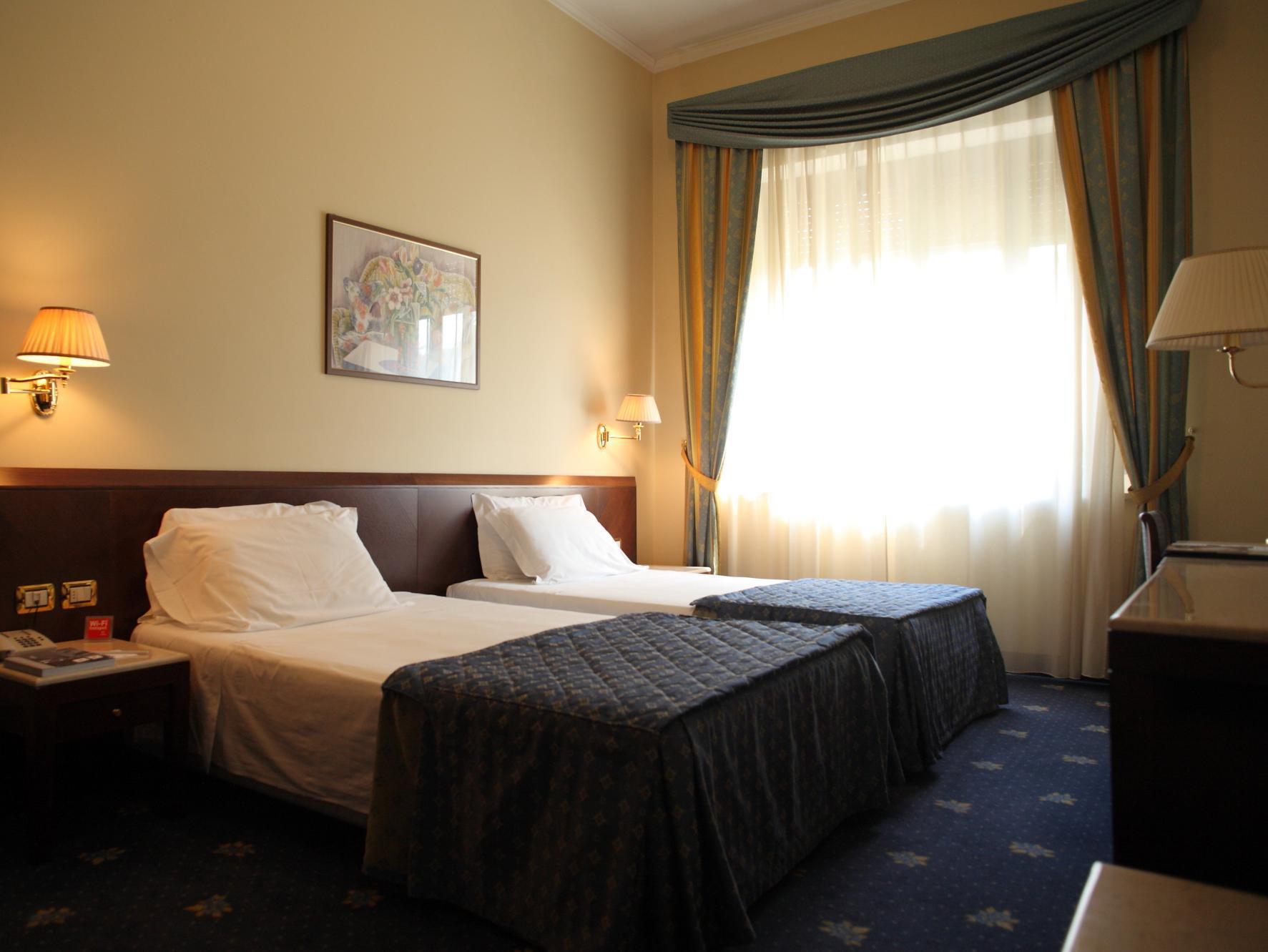 Grand Hotel Forlì Buitenkant foto